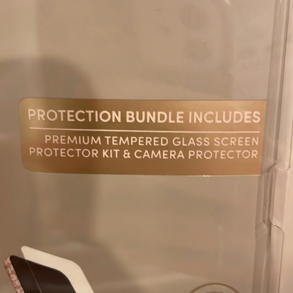 NIB🌼3-in-1🌼iPhone 15/14/13 Bundle🌼Phone Case,Screen Protector,Lens Protector - Picture 2 of 10